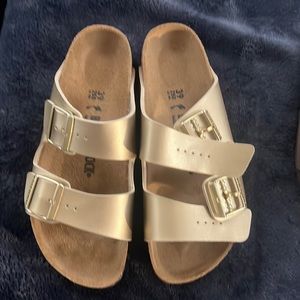 COPY - new without box size 39 gold birkenstock